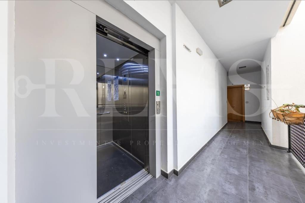 Inviting Apartment In The Center By Rems Màlaga Exteriér fotografie